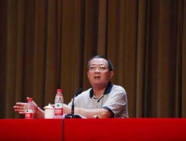 后一名博学者 校长应该具备的理论知识？