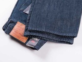 levi s牛仔裤？关于LEVI'S女款牛仔裤的尺码？
