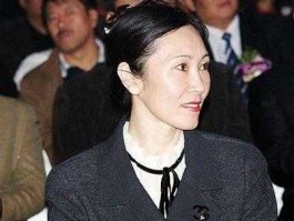 王健林太太林宁（王健林老婆林宁哪里人？）