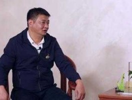 余力威？余力威是不是浙江宁波宏业的老总？