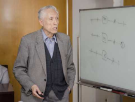 史正富（复旦大学大数据学院教授？）