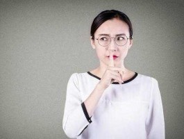 大智慧，女人有大智慧的意思？