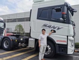 力帆老总 三一老总开的什么车？