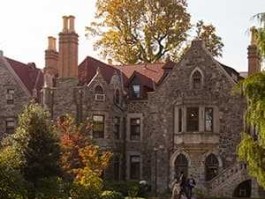 霍普金斯，霍普金斯与普林斯顿大学是一个大学吗？