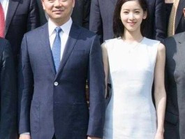 刘强东和那些女人们，刘强东跟章泽天是真爱吗？章泽天喜欢刘强东什么？