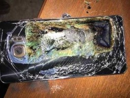 三星手机爆炸 三星手机S5爆炸，三星不愿意承担全部损失，怎么办？