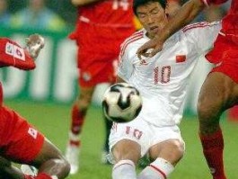 权磊？2005世青赛中国队年龄？