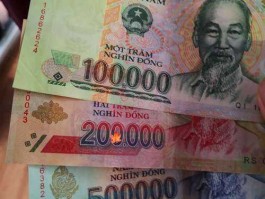 一万人民币去越南嫖够吗(一万元可以在越南玩多少日子)