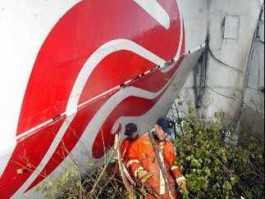 国航客机发生故障，国航ca403起火什么原因？