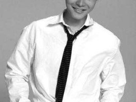 侣海岩？重案六组第二部里，饰演常宝乐的侣萧是不是就是海岩的儿子呀？