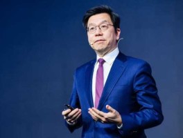 李开复 创新工厂？李开复是做什么的？