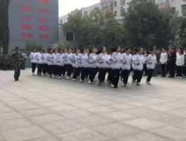 沙河市二高，沙河一高普通班和二高实验班相比较哪个好？