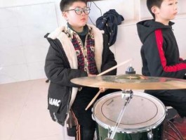 baode？报更的鼓声的读音？