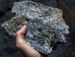 科利瑞克 矿产资源是大自然留给我们人类的宝贵什么？