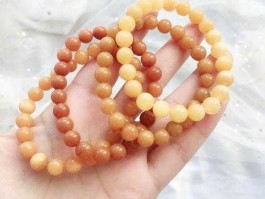 黄龙玉手链价格 黄龙玉手珠含义？