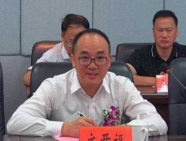 蔡万霖，福建富商多吗？