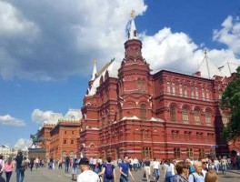 克林姆林宫，克里姆林宫和冬宫的区别？