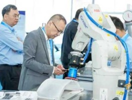 蒂艾斯，exrobots公司是哪里的？