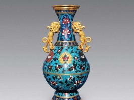 景泰蓝工艺品，北京这边去哪里买景泰蓝工艺品比较好？