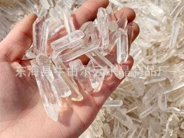 水晶棒是什么东西（用食盐做水晶石3步做水晶）