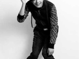 星剧社（发条人扮演者？）