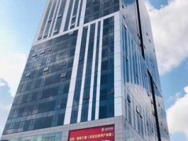 国威电子（谁知道深圳国威电子老板叫什么名字？）