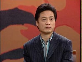 小崔会客，央视主持人姓崔的有谁？
