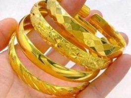 镀金手镯？镀金手镯戴光亮对身体有什么好处？