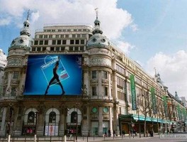 春天百货（在法国买化妆品去老佛爷还是春天百货？）