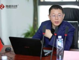 冯科（40多岁的上司该怎么称呼？）
