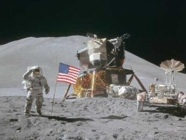 美国登月，美国哪一年登月成功？