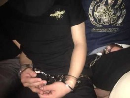 晚间800？晚间800QQ女民警？