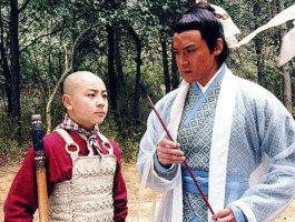释小龙助手？展昭演员？