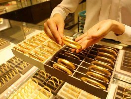 齐鲁金店黄金价格？济南哪家金店换旧金？我不是从济南买的首饰？