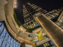 上海黄金广场，谁知道上海最大的电子城？