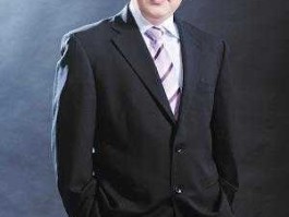 友谊股份股吧 友谊集团董事长是谁？