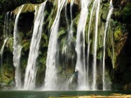 胜景山河？“胜景”的“胜”的意思是？