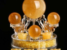 黄水晶的作用 问道手游黄水晶的用途有哪些？