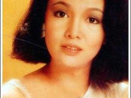 郑裕玲吧（上海滩楚翘的扮演者？）