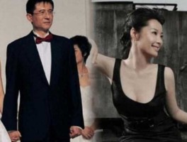 林奕华，姿态媳妇是谁？