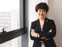 施永雷，来伊份的老板娘是谁？