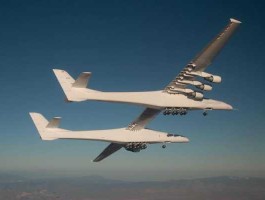 巨型双身飞机亮相 世界上有几架双体飞机？