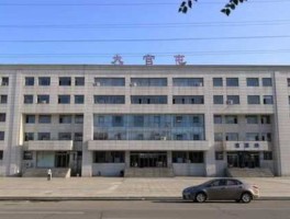 113015，抚顺市有几个火车站？