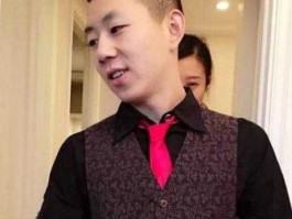 歪歪不雅（王小源为什么被全网封？）